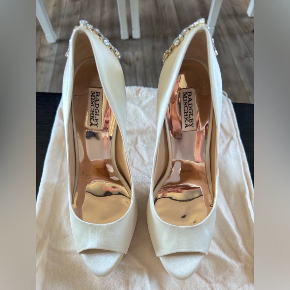 NEVER WORN!!! Badgley Mischka Kiara Embellished Peep-toe Pump - Ivory